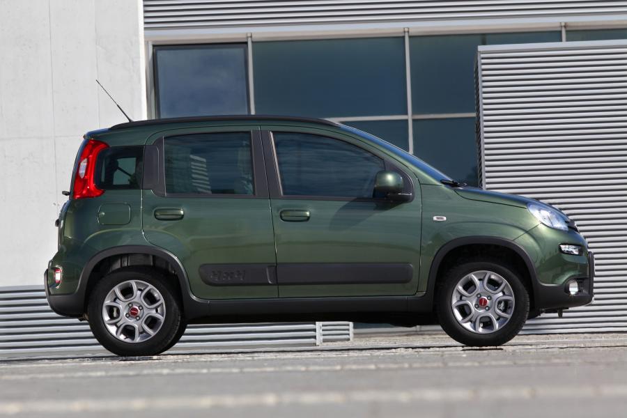  Fiat Panda 4x4 2012 года  (фото 18 из 77)